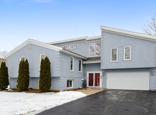 116 Mulberry Rd, Deerfield, IL 60015