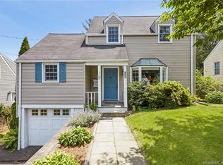 27 Birchwood Rd, Stamford, CT 06907