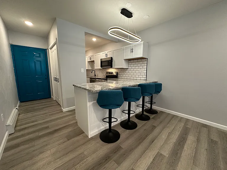 314 Oak St #12 — Photo 17