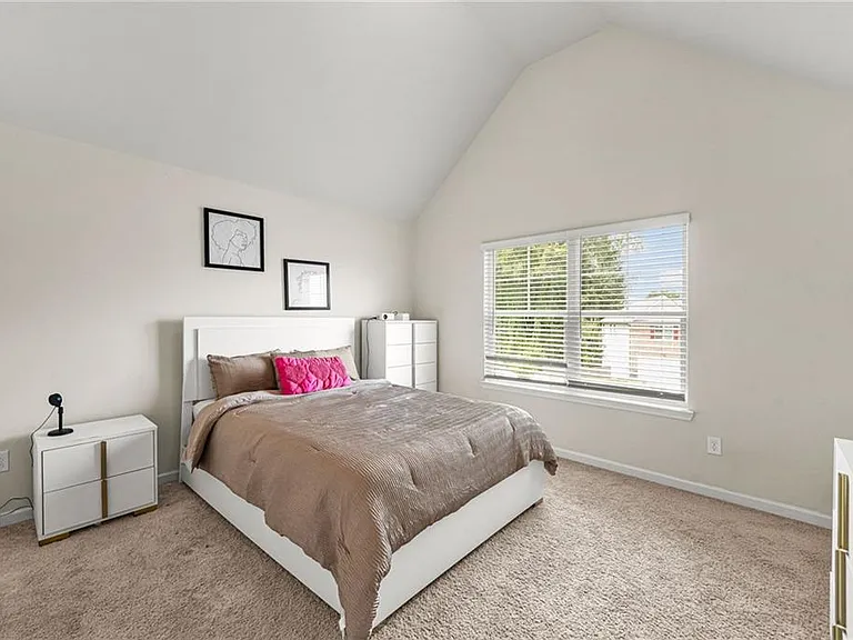 2195 Cormac St — Photo 25