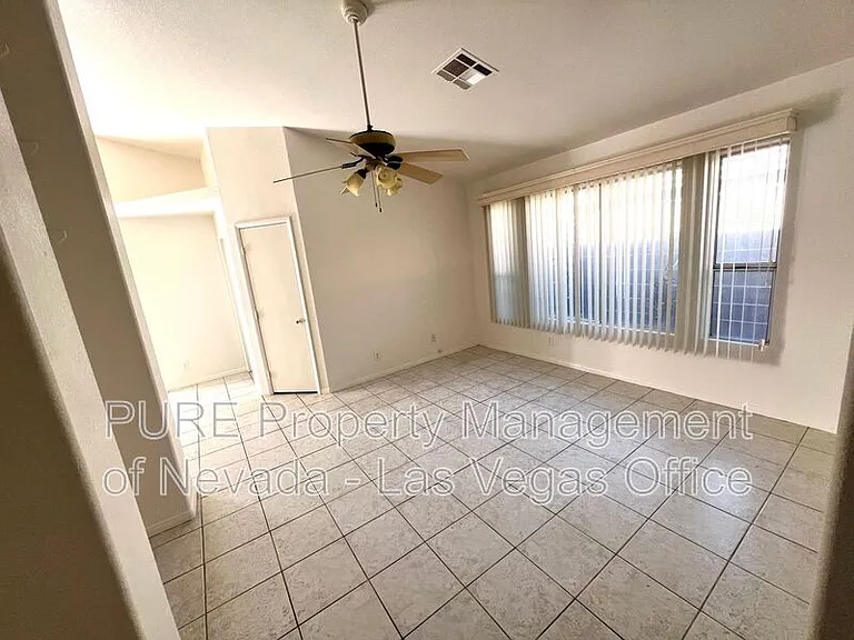 5716 Grand Entries Dr — Photo 17