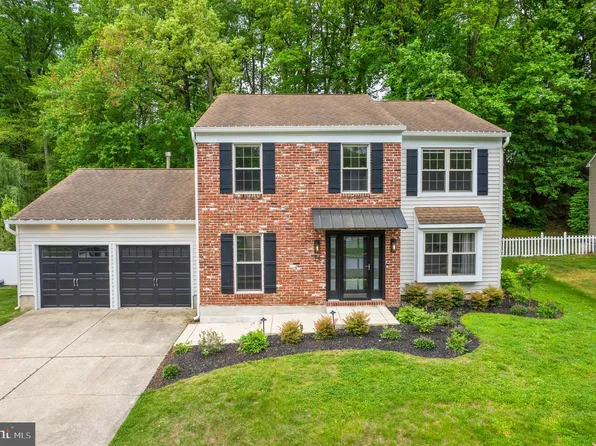 15 Joann Ct, Sewell, NJ 08080