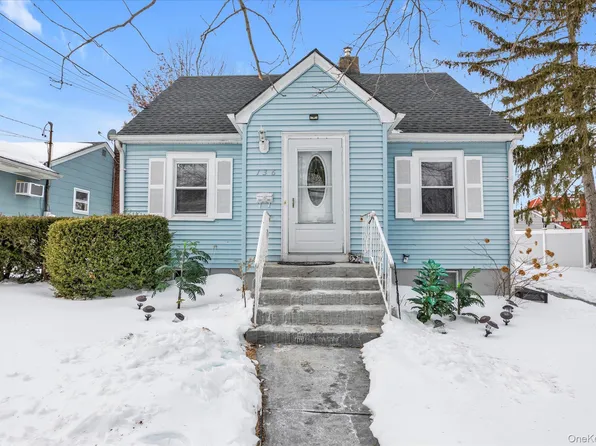 136 Butler Boulevard, Elmont, NY 11003