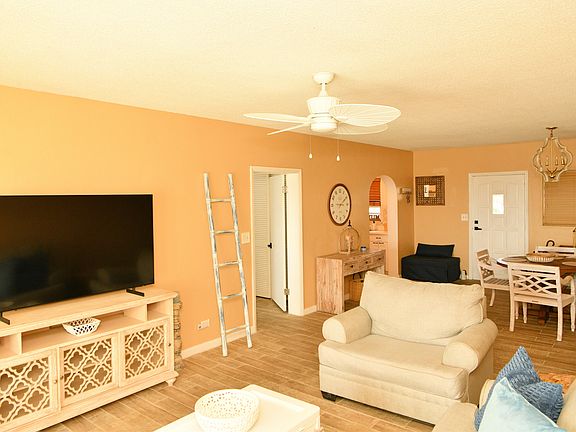 3rd image of 234 Saint John Qu St