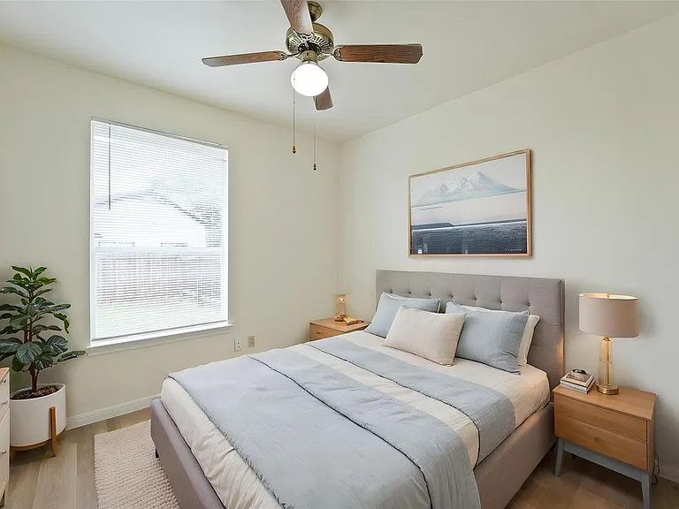 500 Gregory Ct — Photo 4