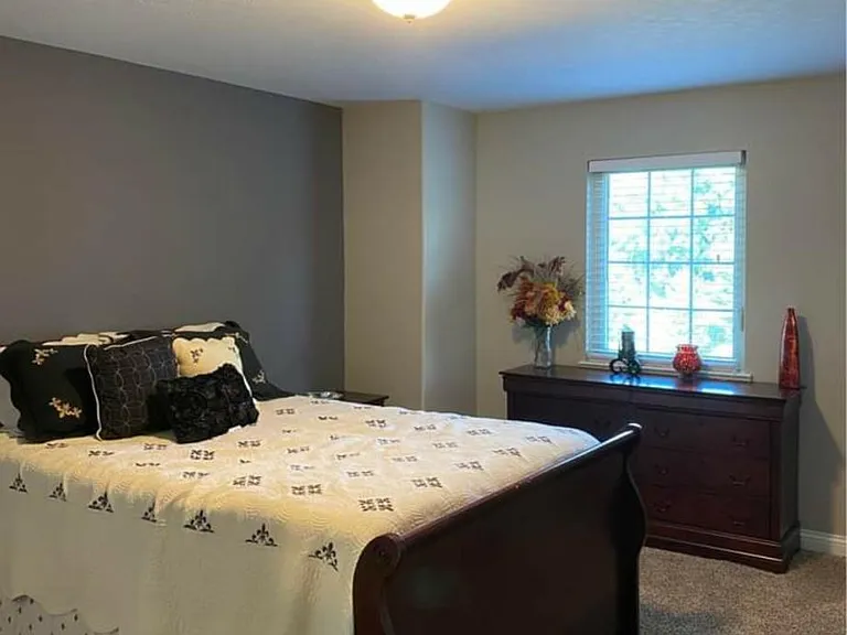 611 Knob Hill Rd — Photo 29