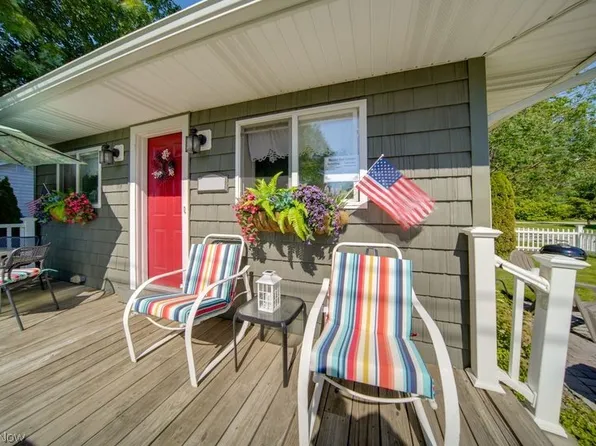 4884 Francis St, Geneva, OH 44041