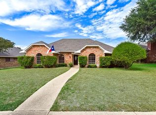 10223 Chisholm Trl, Dallas, TX 75243
