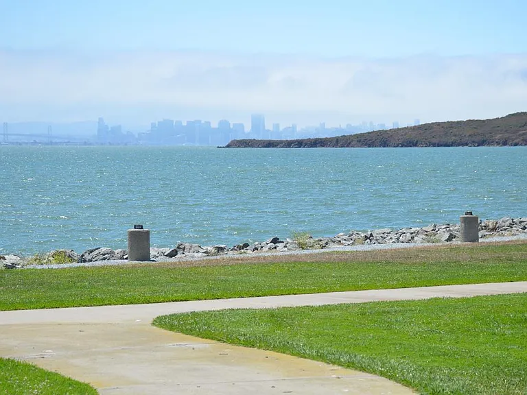 Bay Trail