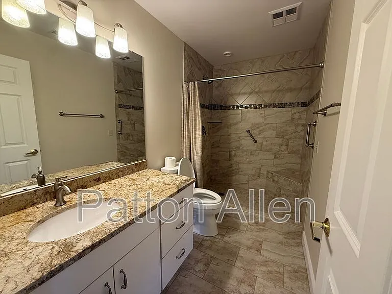 1465 S Lakeshore Dr #E2 — Photo 17