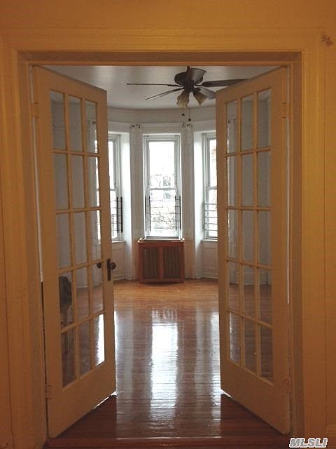 1st image of 601 Bainbridge St #3