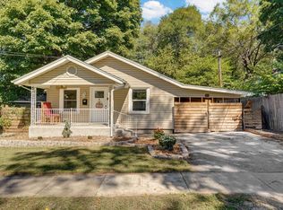 721 W Dale St, Springfield, MO 65803