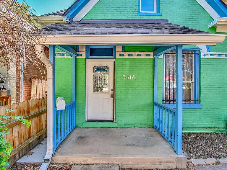 3418 N Humboldt St — Photo 2