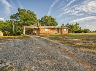 789 Buddy Knight Rd, Ware Shoals, SC 29692