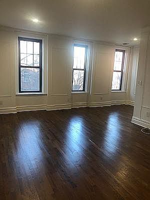 1st image of 92 Gates Ave #3S