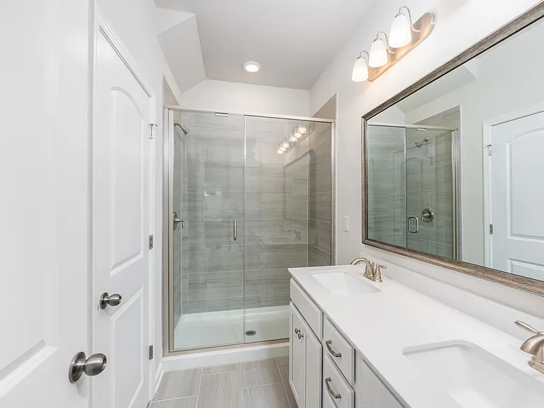 701 Sagecroft Ln — Photo 7