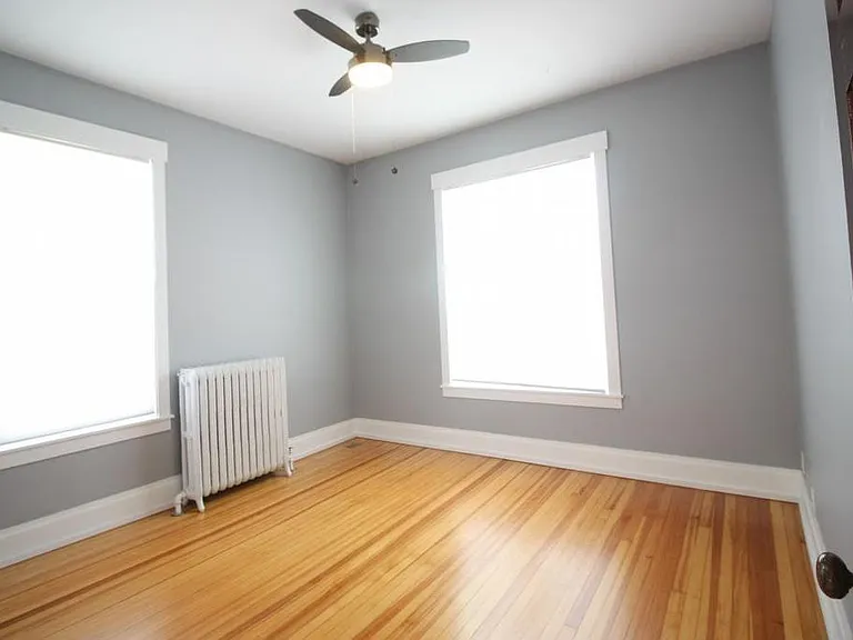507 W 3rd Ave #201 — Photo 9