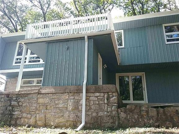 3rd image of 4200 E Gregory Blvd