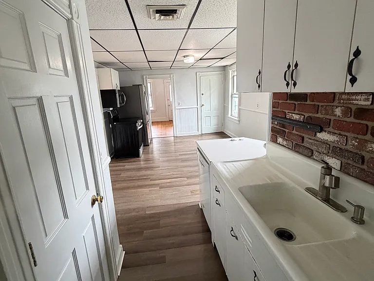 22 Dale St #22 — Photo 14