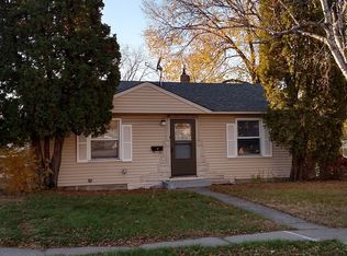 2940 Wyoming Ave S, St Louis Park, MN 55426