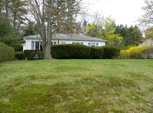 167 Hermitage Dr, Springfield, MA 01129