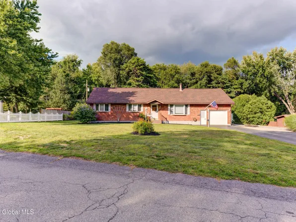 67 Northgate Dr Drive, Albany, NY 12203