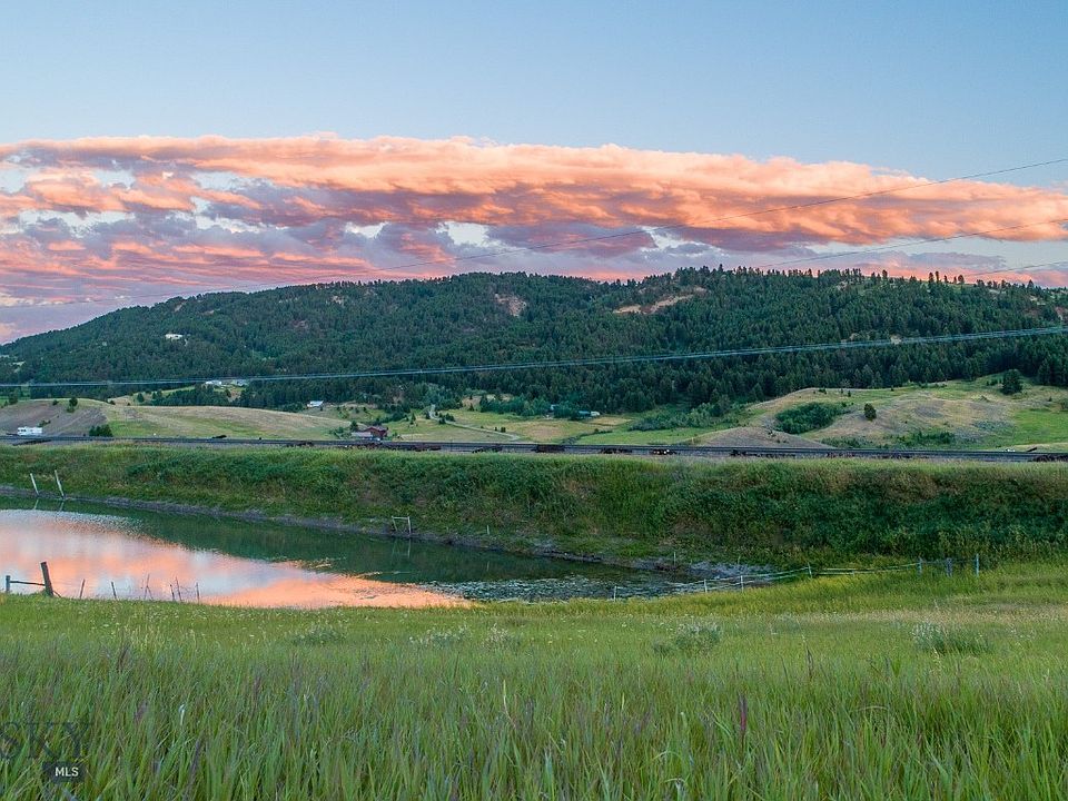 1st image of Lupine Ln
