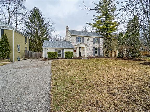 2nd image of 27 E Westfield Blvd