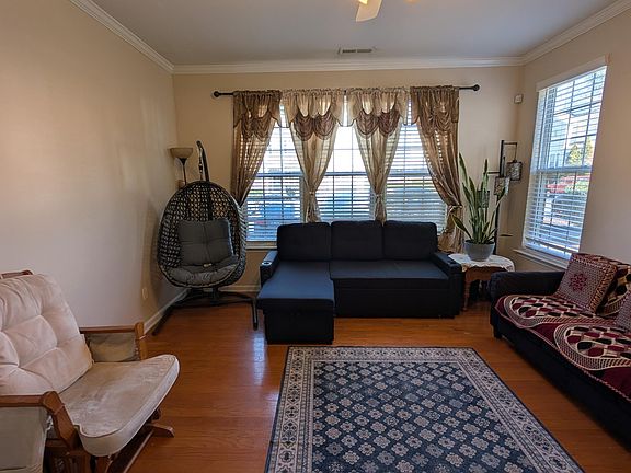 5th image of 7869 Spungold St