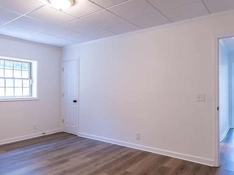 1711 Lawrence Rd — Photo 38