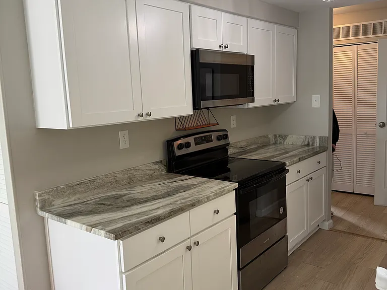 239 Fir Tree Ct — Photo 3