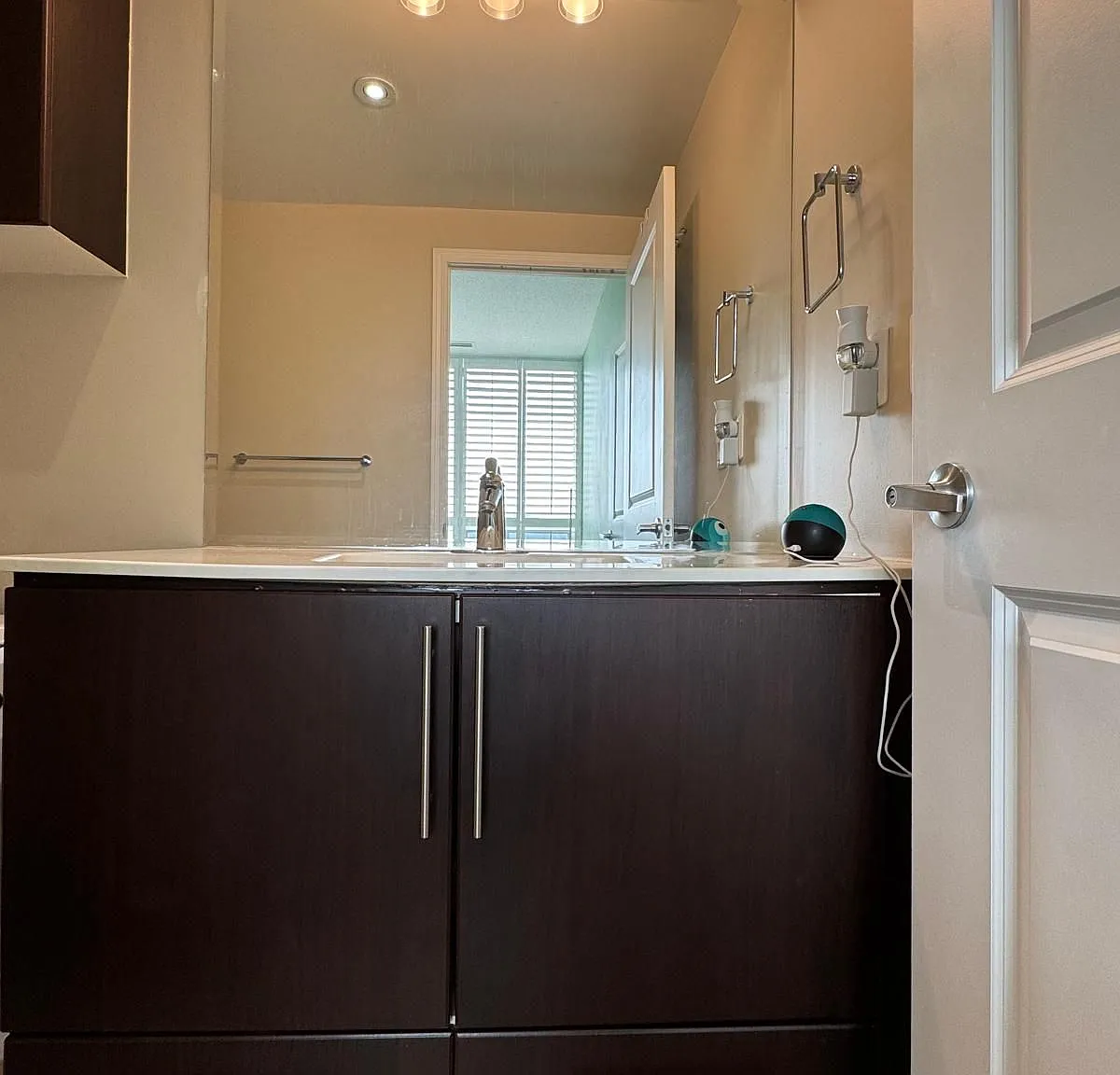 2 bed, $2,650 — Photo 3