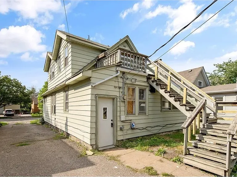 628 Parkway Dr — Photo 6