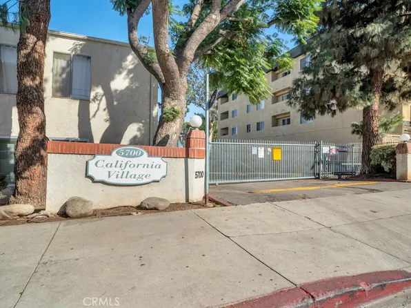 5700 Etiwanda Ave Unit 209, Tarzana, CA 91356