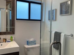 114 SE 9th Ct #1, Hallandale, FL 33009