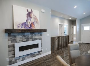 2421 Half Hitch Dr, Missoula, MT 59808