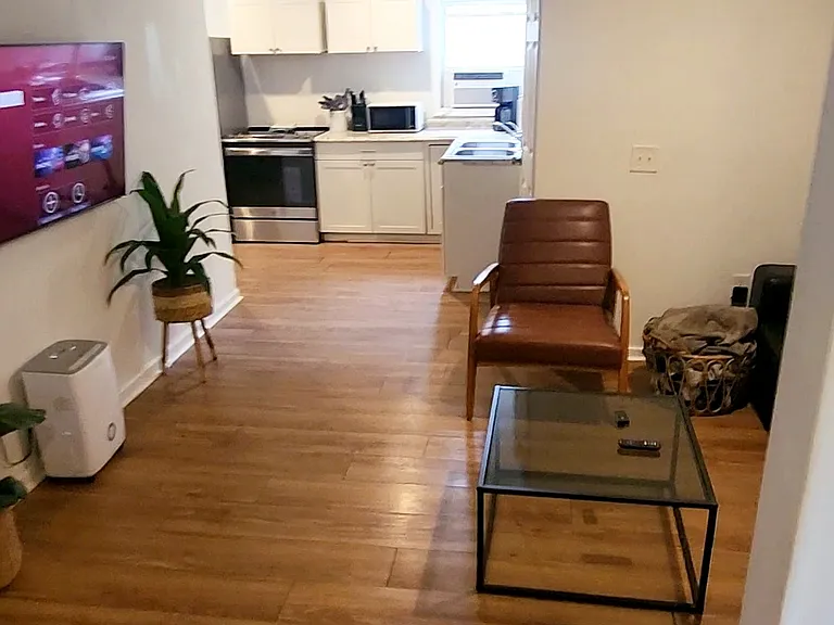 27 Cypress St #B — Photo 12