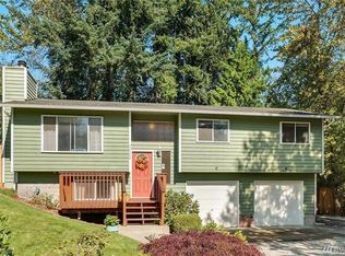 6002 189th Avenue Ct E, Lake Tapps, WA 98391