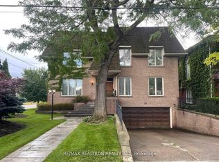 29 Sultana Ave, Toronto, ON M6A1T2
