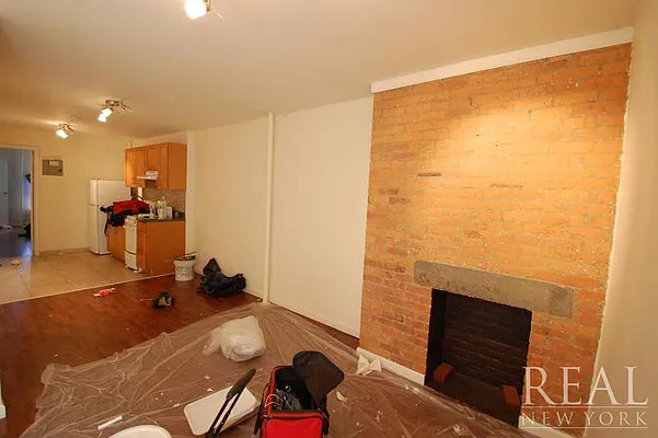 Rented by REAL New York | media 41