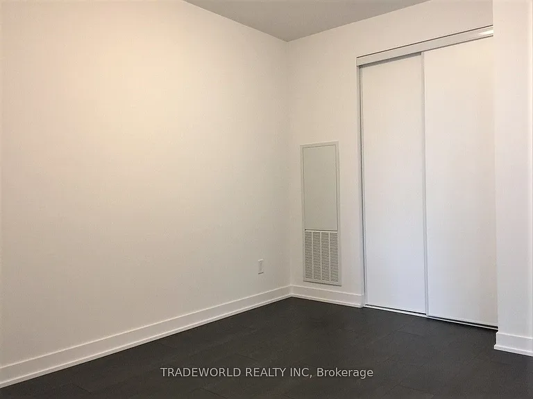 87 Peter St #1513 — Photo 7