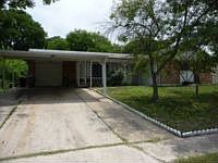 1st image of 3130 Royalton Dr