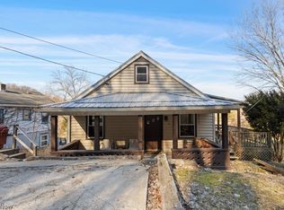 163 Wall St, Weirton, WV 26062
