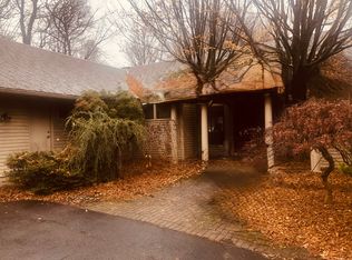 40 Ferncliff Drive, West Hartford, CT 06117