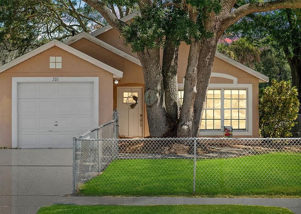 1st image of 301 WINDFORD COURT
