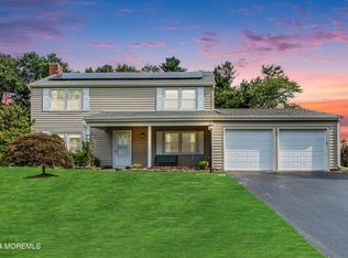 39 Girard St, Marlboro, NJ