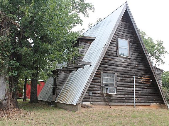 Image 4: Fixer-upper