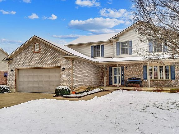 2nd image of 548 Willow Creek Way