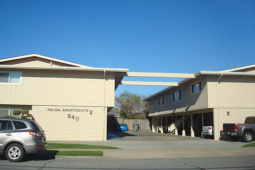 Iverson St 940 Photo 1