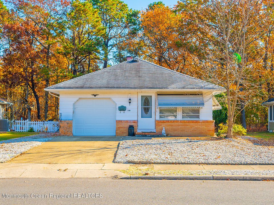 1st image of 2181 Mt Hope Lane